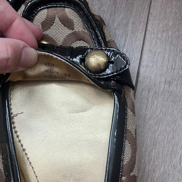 Coach Flats - Picture 11 of 12